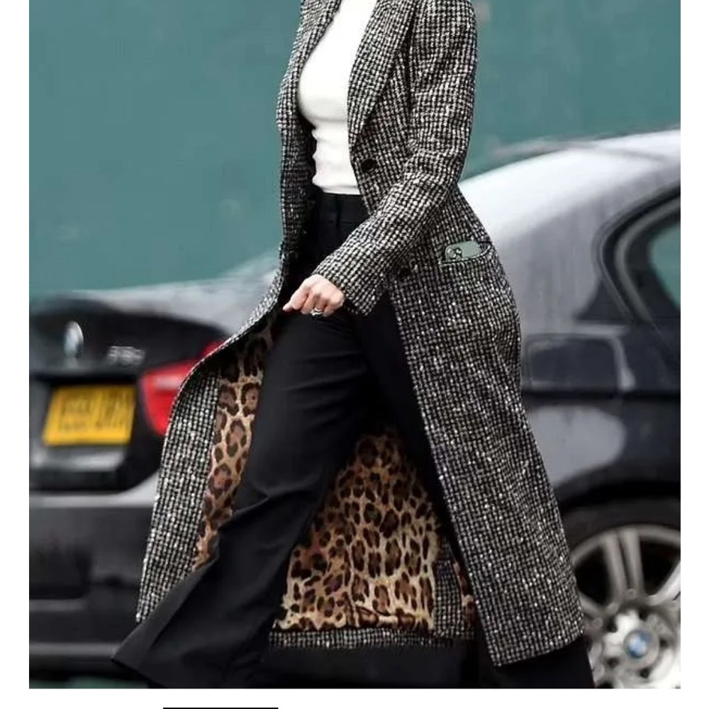 ISO- Dolce & Gabbana double breasted houndstooth coat with leopard lining